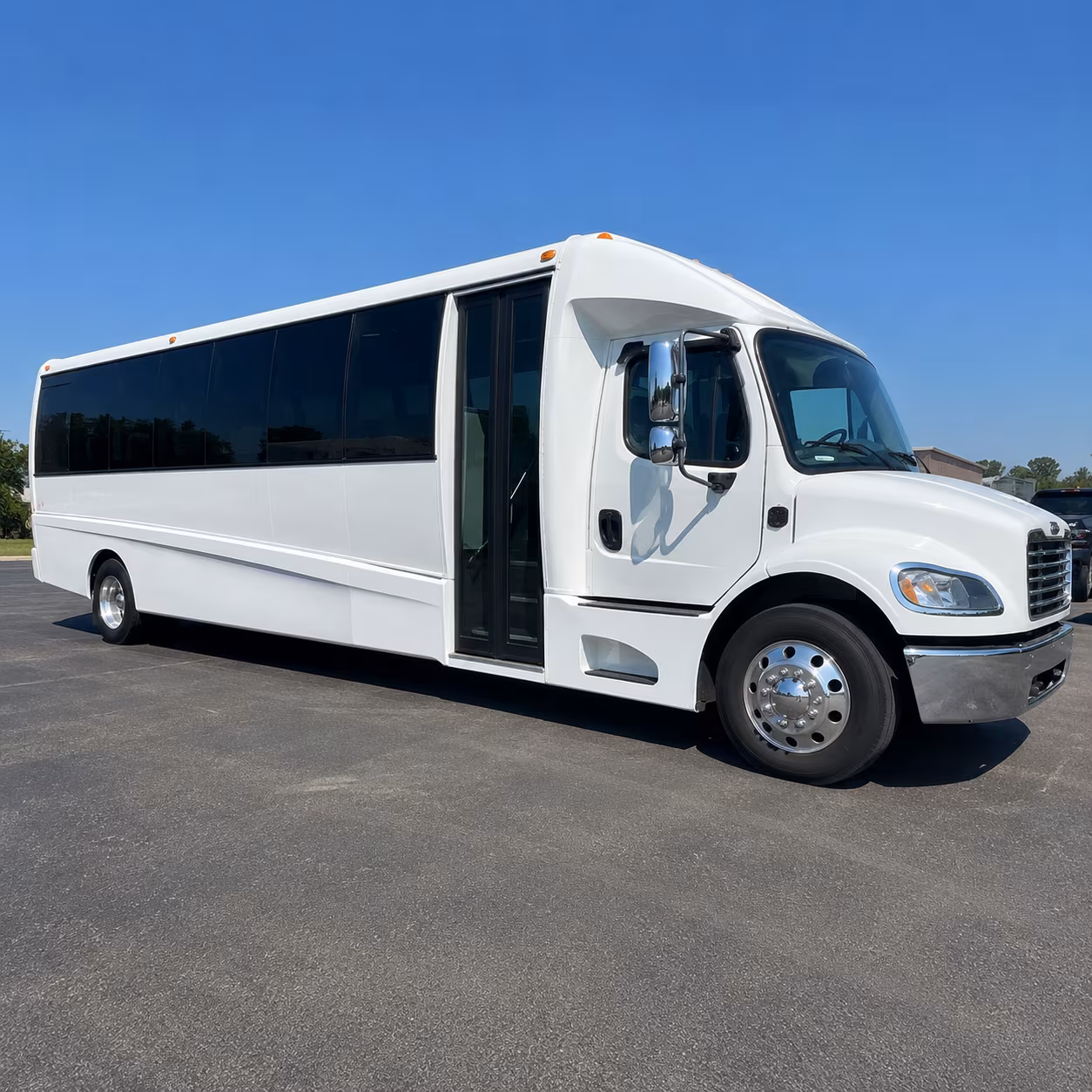 bus rentals for corporate dining client entertainment and executive outings
