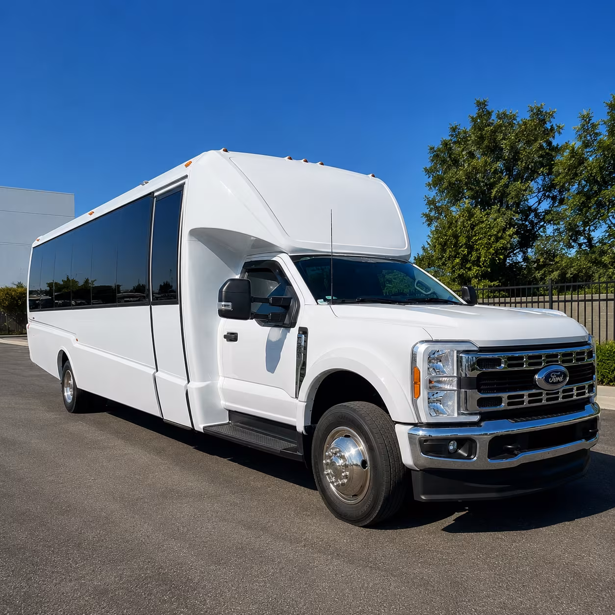 corporate airport transfer buses between paterson and newark liberty ewr